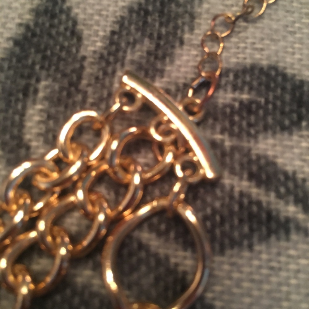 Statement Necklace - Picture 4 of 8